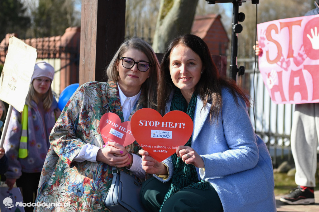 „Stop Hejt – Działaj z miłością do ludzi”. Wspólna akcja w Żukowie
