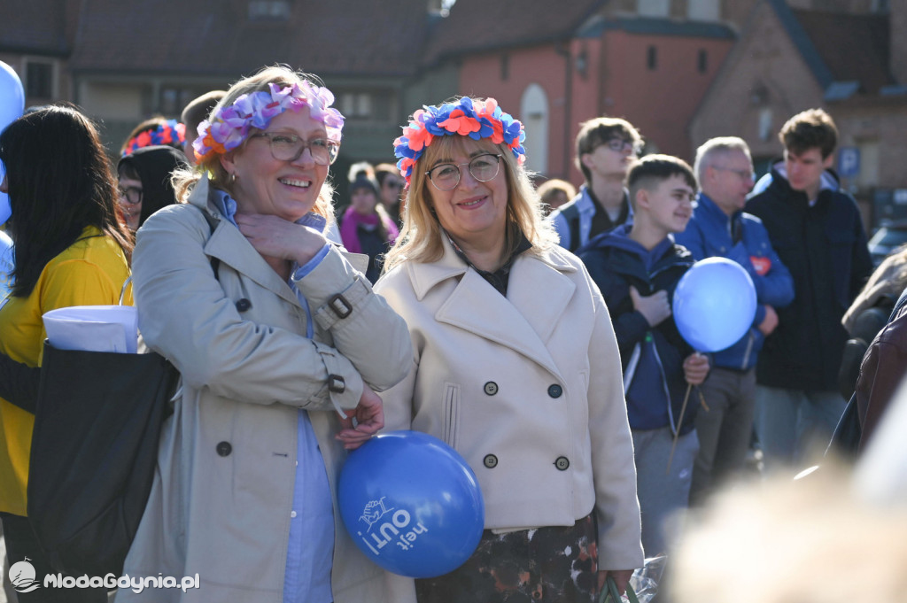 „Stop Hejt – Działaj z miłością do ludzi”. Wspólna akcja w Żukowie