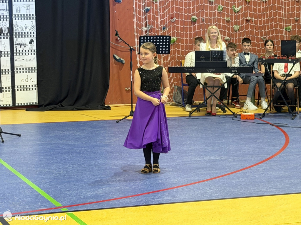 50-lecie nadania imienia Obrońców Wybrzeża Szkole Podstawowej nr 1 w Żukowie