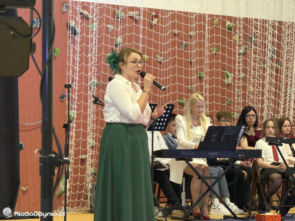 50-lecie nadania imienia Obrońców Wybrzeża Szkole Podstawowej nr 1 w Żukowie