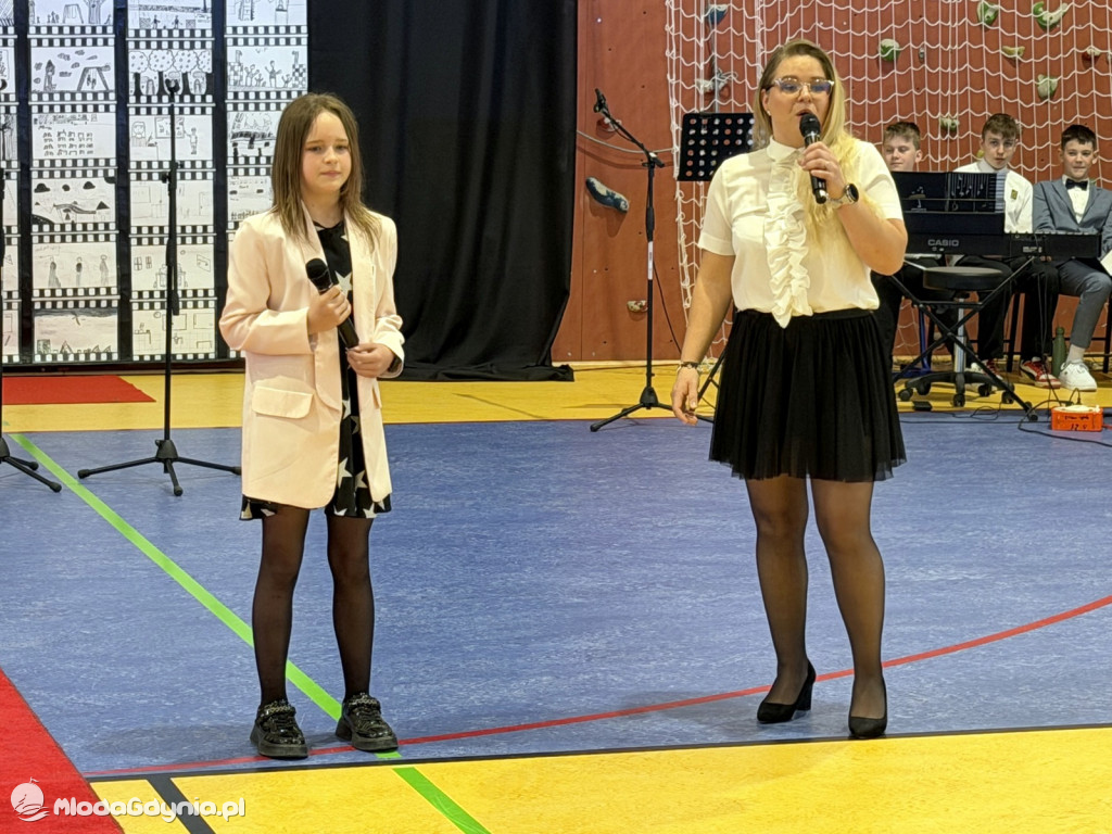 50-lecie nadania imienia Obrońców Wybrzeża Szkole Podstawowej nr 1 w Żukowie