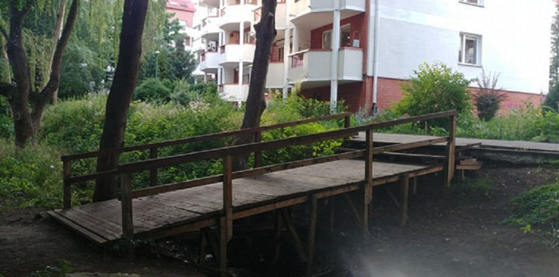 Dokumentacja za 40 tysięcy złotych, ile wyniesie budowa kładki? Na osiedlu Zamek z