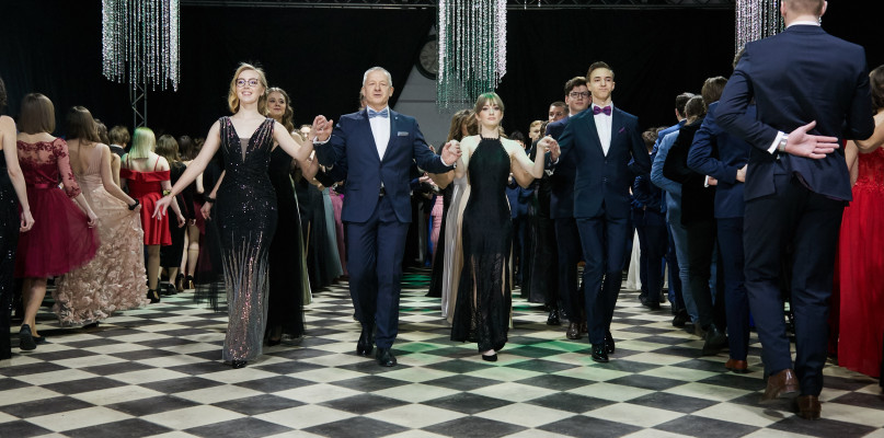 W gdyńskiej Trójce STUDNIÓWKA, jak zawsze w budynku szkoły [ZDJĘCIA]