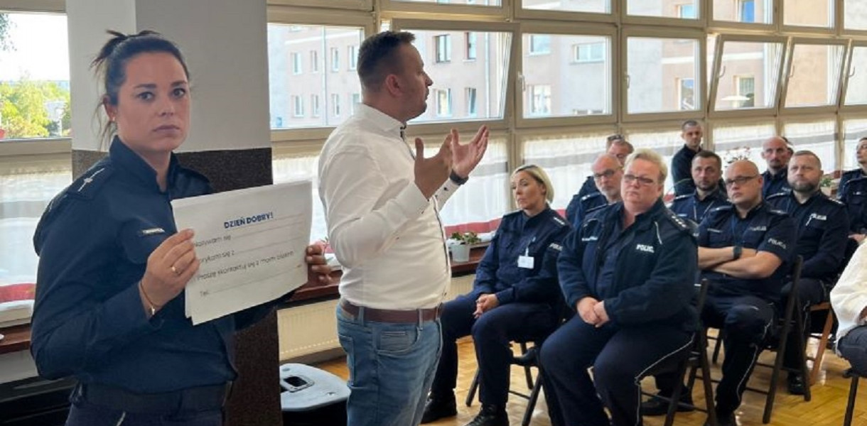 Debata społeczna poświęcona bezpieczeństwu seniorów