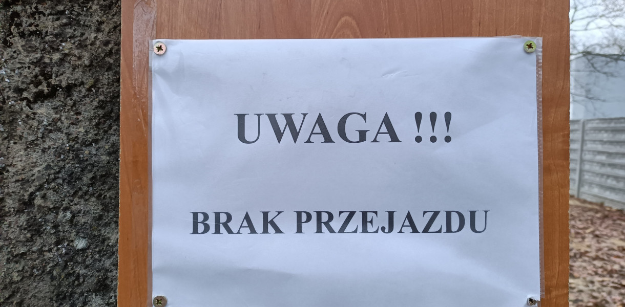Wojsko zablokowane. W Czarnem chaos drogowy [ZDJĘCIA]