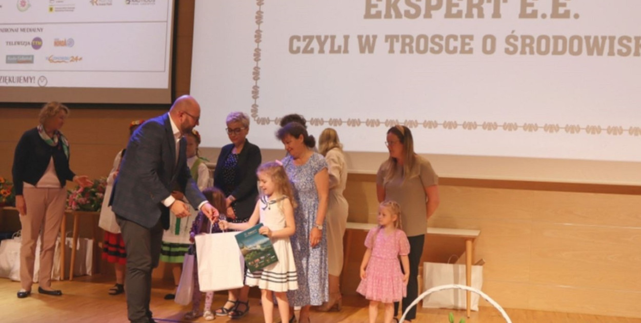 „Ósemka” i „Słoneczne Przedszkole” z Wejherowa wyróżnione w konkursie ekologicznym