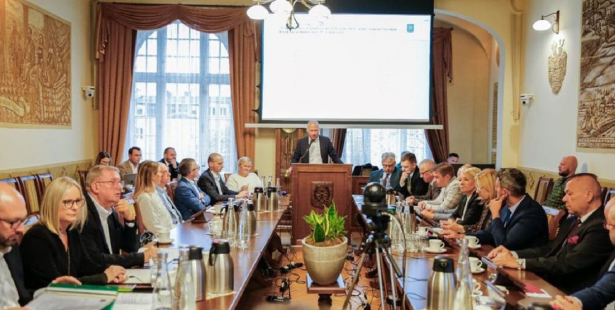 Gafka: unikniemy przewrócenia do góry nogami zasad budowania budżetu