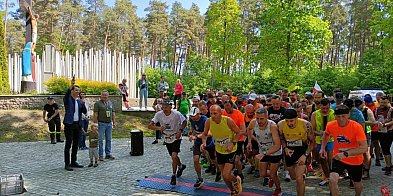 III Pomorski Bieg „Walki o Pamięć” - Las Szpęgawski. Najszybsza para pochodzi z-54396