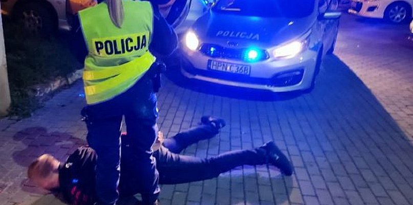 Gdynia/ Policyjny pościg za 24-latkiem; mężczyzna miał narkotyki i zakaz   - 62760