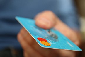 Unia szykuje nowy system płatności. Karty nie będą już takie same-72578