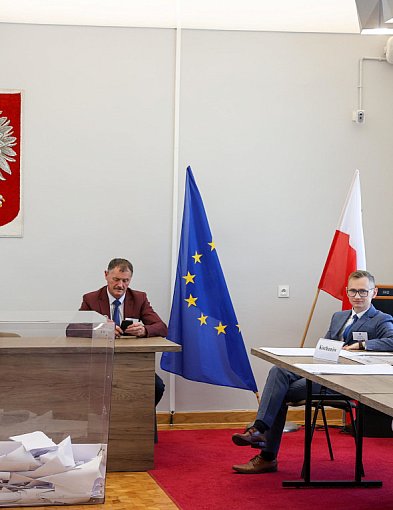 Wolne dni dla członków komisji wyborczej PIP wyjaśnia, kiedy przysługują-72663