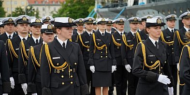 Promocja podchorążych Akademii Marynarki Wojennej-74015