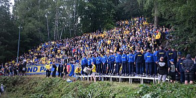 Arka gotowa na Ekstraklasę. Pokolenia kibiców na „Górce”-74623