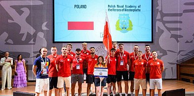 AMW Gdynia z brązowym medalem Akademickich Mistrzostw Europy w koszykówce! -74626