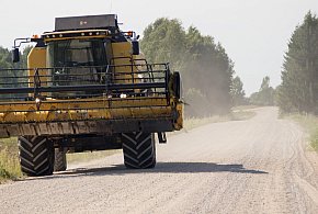 Widzisz coś takiego na drodze? Kierowca może słono zapłacić-75495