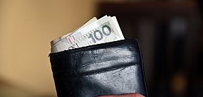 Minimum 7 tys. zł pensji dla pracowników wodociągów i