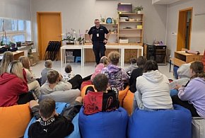 Bezpieczeństwo w sieci i przeciwdziałanie przemocy rówieśniczej-77073