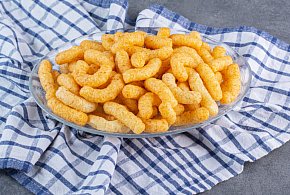 Popularne chrupki mogą Ci zaszkodzić. GIS alarmuje po kontroli-77750