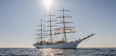 W połowie kwietnia "Dar Młodzieży" wyruszy w rejs do USA