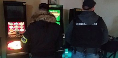 Celny cios wymierzony w organizatorów nielegalnych gier hazardowych