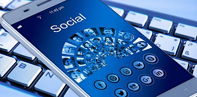 Raport NASK: w 2025 r. platformy usunęły ponad 5,5 tys. materiałów zgłoszonych jak