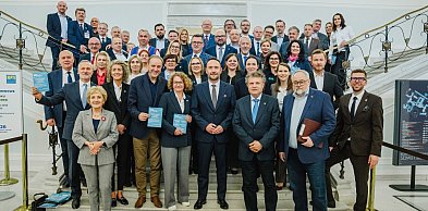 Pomorscy samorządowcy: ustawa metropolitalna to nie projekt polityczny, to wspólny