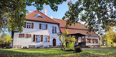 Pomorskie/ Ruszają prace remontowe w Muzeum Hymnu Narodowego w Będominie