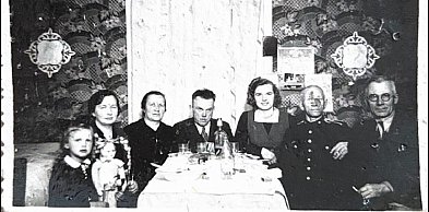 To zdjęcie to czyjaś historia. Pomóż przywrócić pamiątkę rodzinie