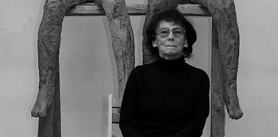 Senat ustanowił 2027 Rokiem Magdaleny Abakanowicz