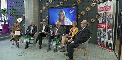 Organizacje pozarządowe: apteka powinna być pełnoprawnym ogniwem systemu ochrony z