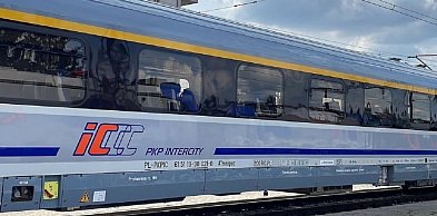 PKP Intercity odwołało 21 pociągów w związku z pogodą, we wtorek odwoła kolejne