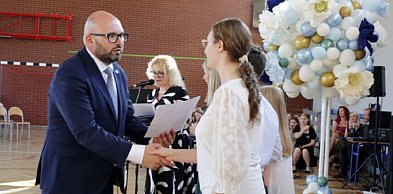 Pożegnanie absolwentów wejherowskiej "jedenastki"