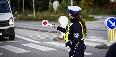 Znieważył funkcjonariuszkę i chciał prowadzić autobus po użyciu alkoholu