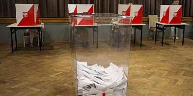 CBOS: KO - 30,8 proc., PiS - 19,6 proc.; Konfederacja WiN - 15,3 proc.