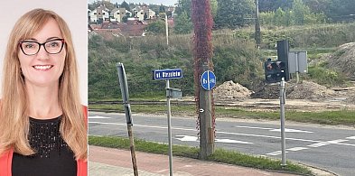 Kurecka: wydawane są kolejne pieniądze...