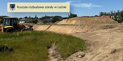 Ruszyła rozbudowa szkoły w Leźnie