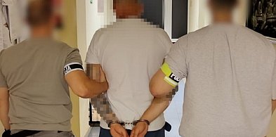 Gdynia. Poszukiwany listem gończym ukrywał narkotyki w bieliźnie