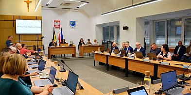 Wieloletni Program Budowy i Modernizacji Dróg Gminnych przyjęty przed Radę Miejską-77864