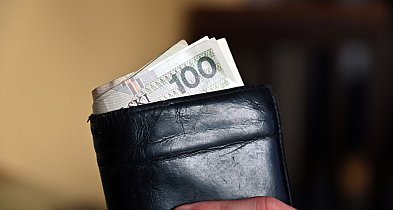 Minimum 7 tys. zł pensji dla pracowników wodociągów i ciepłowni. Jest propozycja-78526