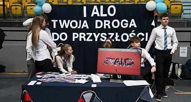 Ósmoklasistki i ósmoklasiści wybierają przyszłość. Gdyńska Giełda Uczniowska 2026