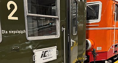 PKP Intercity uruchomi od kwietnia pociąg inspirowany latami 80.