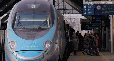 "Meduzą" z Trójmiasta do Łodzi przez Warszawę. PKP Intercity uruchamia nowe