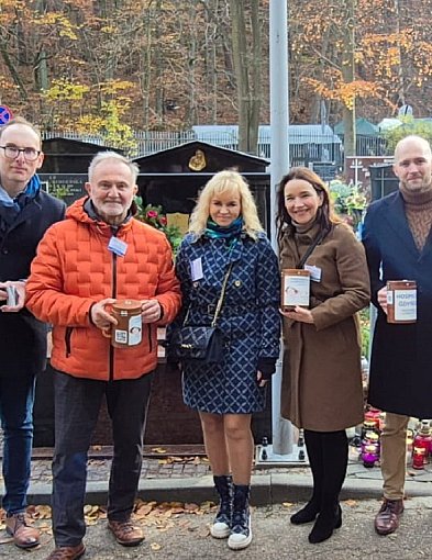 Tradycyjnie kwestowali na witomińskim cmentarzu-77657