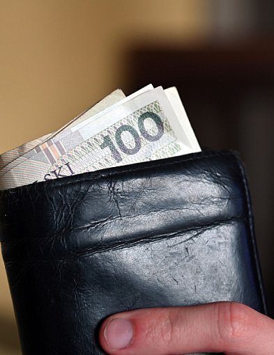 Minimum 7 tys. zł pensji dla pracowników wodociągów i ciepłowni. Jest propozycja-78526