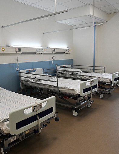 Zajst: resort zdrowia poinformował, że ponad połowa szpitali samorządowych z...-79294