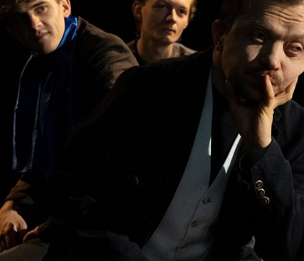 Teatr Gdynia Główna - Kto zabił w Konitzville - PREMIERA-78317