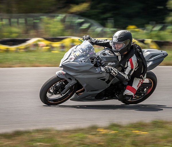 Od poniedziałku za driftowanie grozić będzie przynajmniej 1,5 tys. zł mandatu