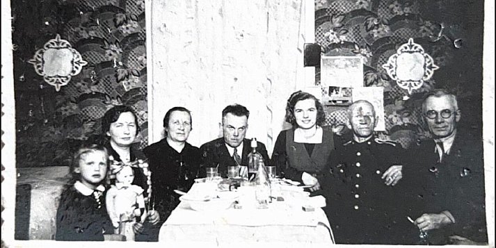 To zdjęcie to czyjaś historia. Pomóż przywrócić pamiątkę rodzinie