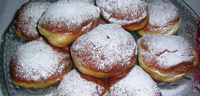 Naukowcy: 30 minut biegu nie „spali” pączka