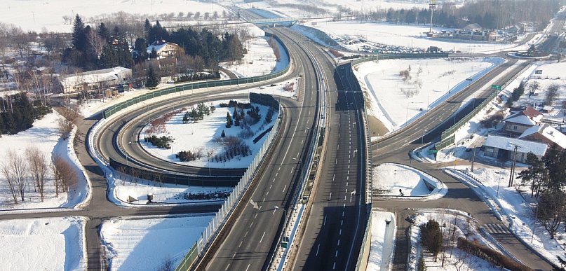 IMGW ostrzega przed silnym mrozem; GDDKiA apeluje o ostrożność na drogach